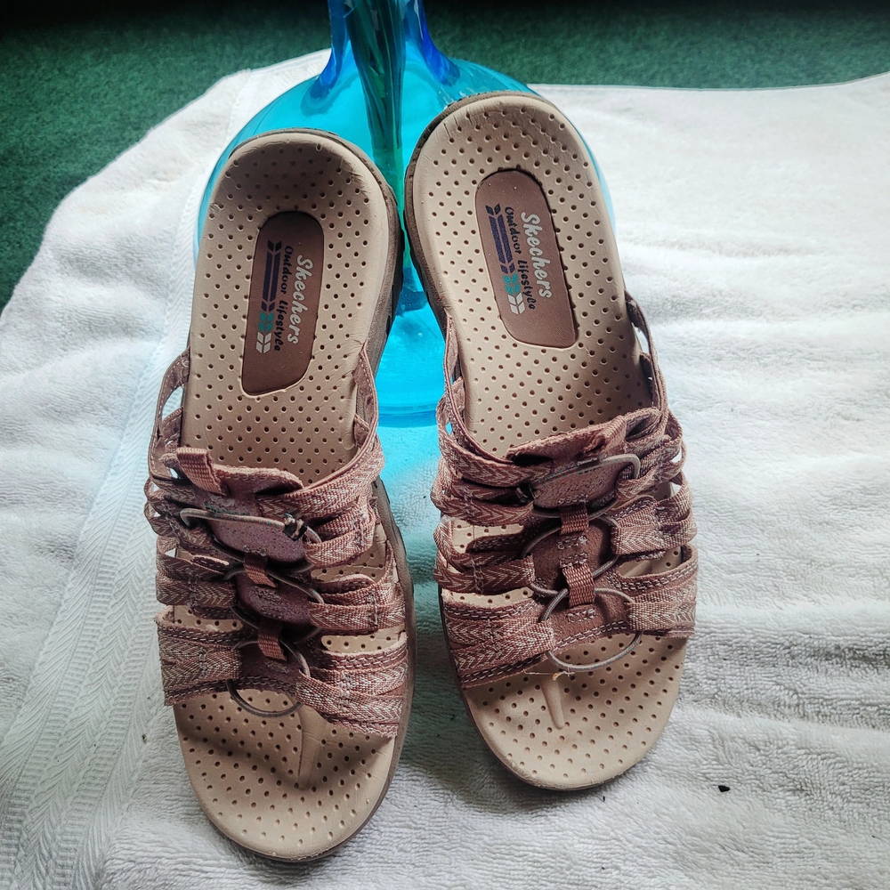 Skechers Tan Women's Sandals - Picture 5 of 6